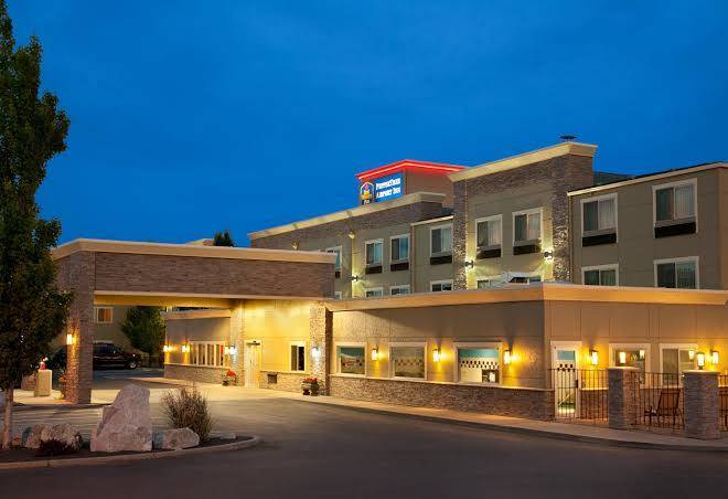 Best western plus peppertree airport inn