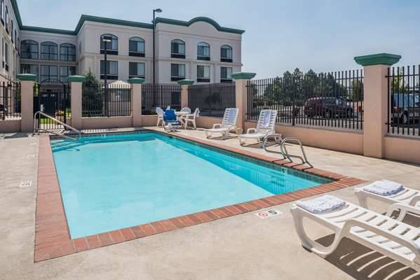 Wingate by wyndham spokane airport