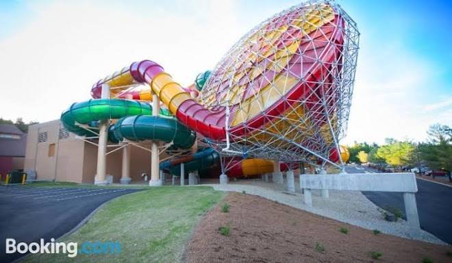 Great wolf lodge water park