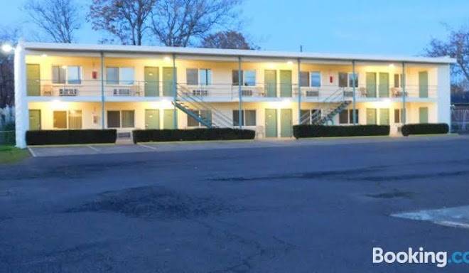 Capri motel