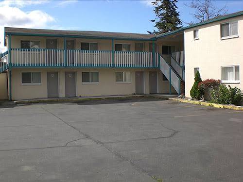 Shamrock motel