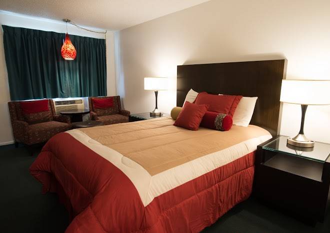 Cougar land motel