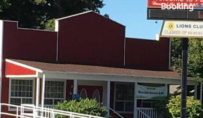 Riverside retreat and inn