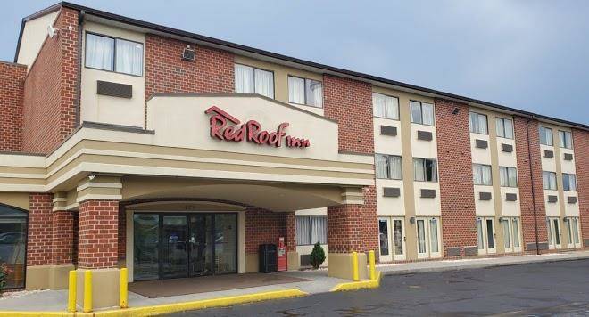 Red roof inn martinsburg