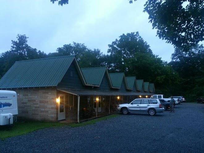 Elk motor court