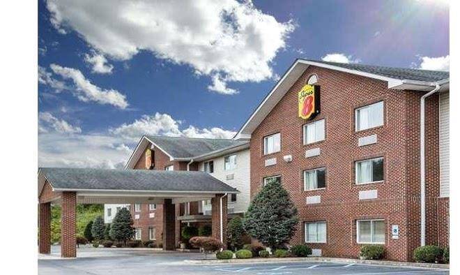 Super 8 by wyndham huntington wv