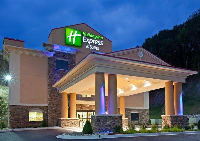 Holiday Inn Express & Suites Ripley Image