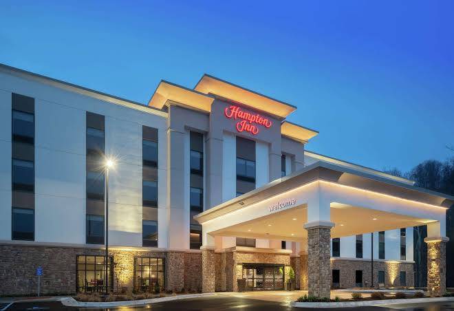 Hampton inn weston