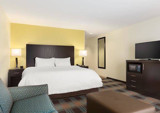 Hampton inn fairmont