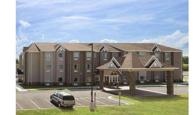 Microtel Inn & Suites By Wyndham Fairmont Image