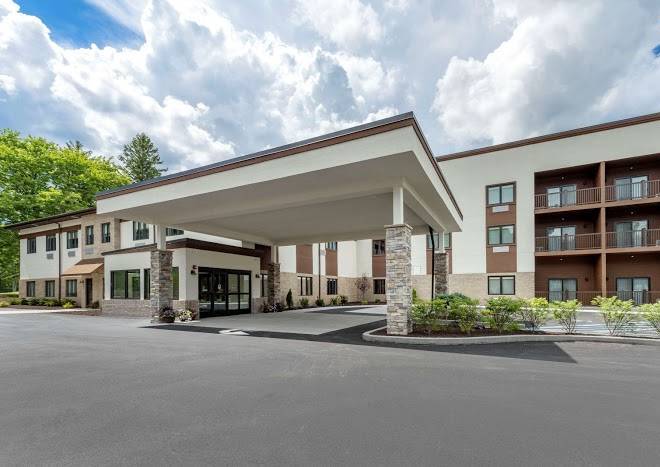 The cranberry ascend hotel collection