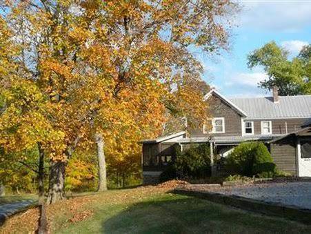 Creekside Resort & Spa Image