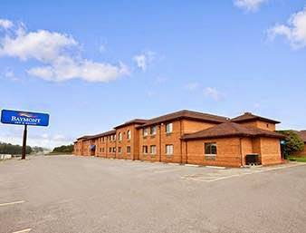 Baymont Inn & Suites Summersville Image