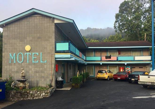 Grove terrace motel