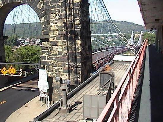 Knights inn wheeling