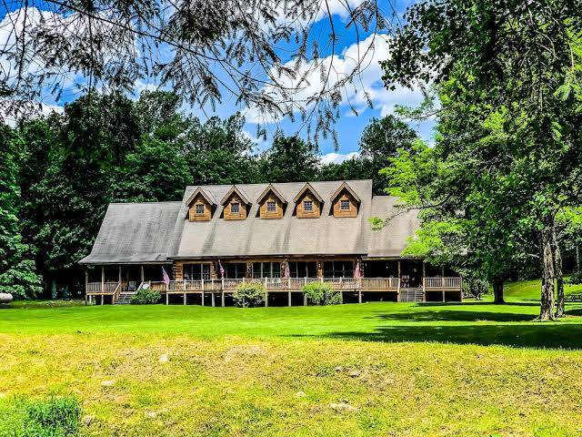 Elk springs resort & fly shop