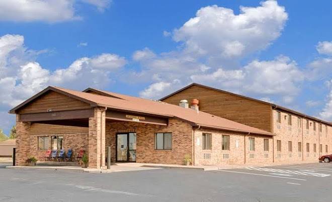 Super 8 By Wyndham Ashland Image