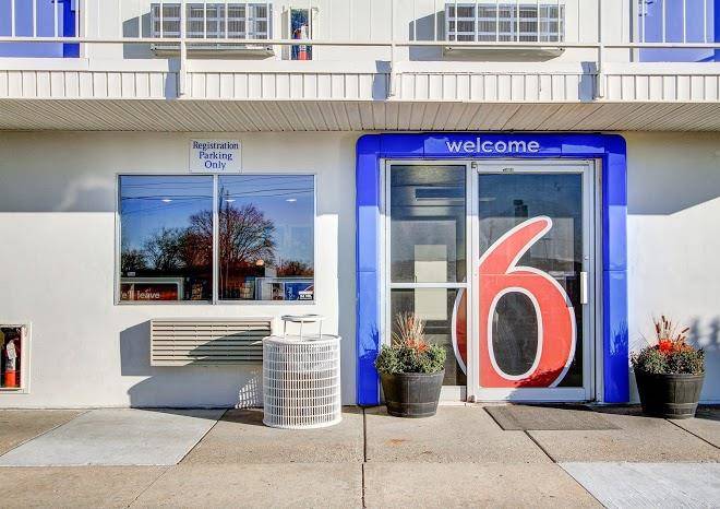 Motel 6 green bay wi