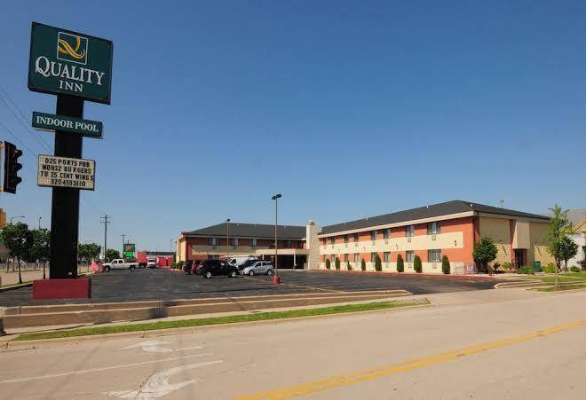Quality inn stadium area