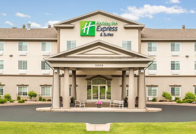 Holiday inn express & suites eau claire north
