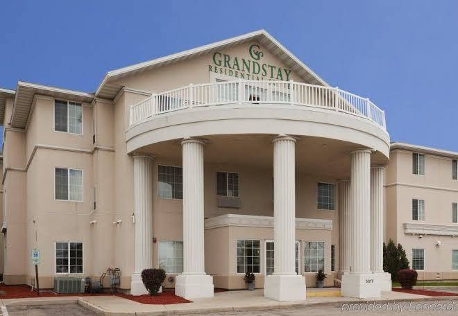 Grandstay hotel & suites madison