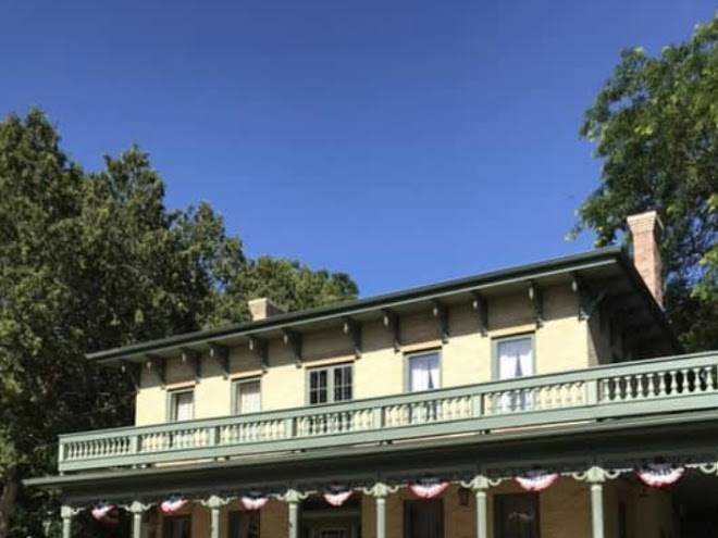 Iron amethyst inn & the 2one speakeasy