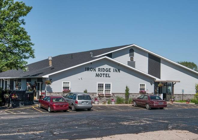 Iron ridge inn motel
