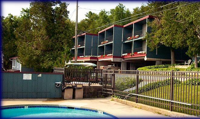 Cliff dwellers resort