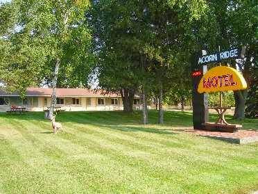 Acorn ridge motel