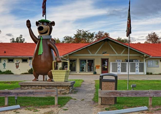 Jellystone park fort atkinson