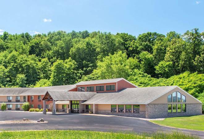 Americinn by wyndham west salem