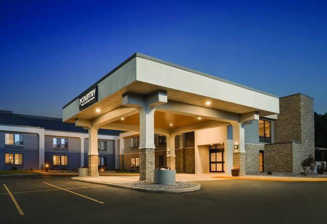 Country inn & suites by radisson la crosse wi