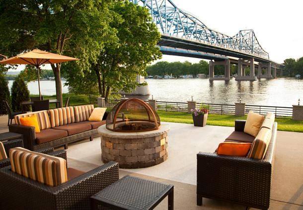 Courtyard by marriott la crosse downtown mississippi riverfront