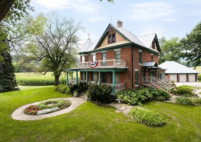 Four gables b&b