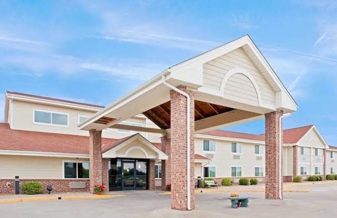 Americinn by wyndham manitowoc