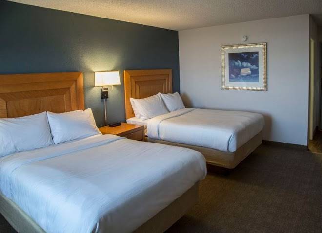 Harbor town inn