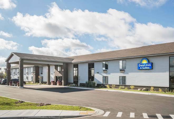 Days inn & suites by wyndham wausau