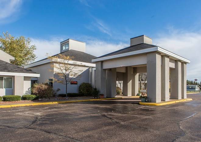 Quality inn central wisconsin airport