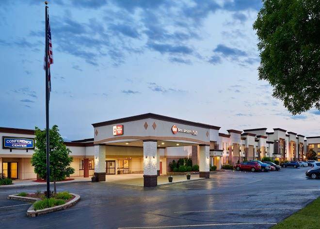 Best western plus milwaukee airport hotel & conference center