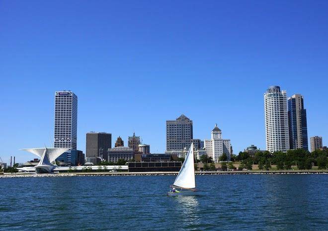 Crowne plaza milwaukee south