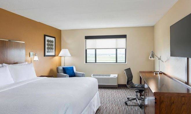 Four points by sheraton milwaukee airport