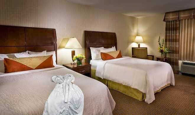 Hilton garden inn milwaukee northwest conference center