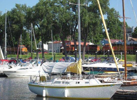 Harbor hill inn