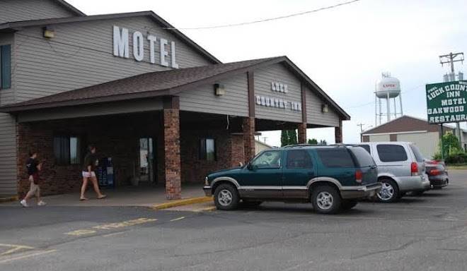 Luck country inn