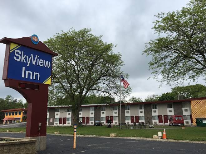 Skyview inn