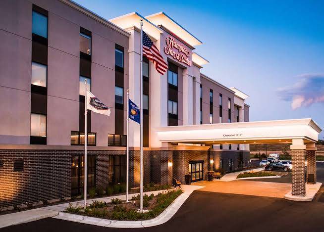 Hampton inn & suites at wisconsin dells lake delton