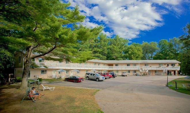 Lakeside motel
