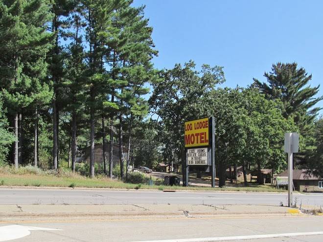 Log lodge motel & cabins