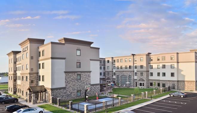 Staybridge suites wisconsin dells lake delton