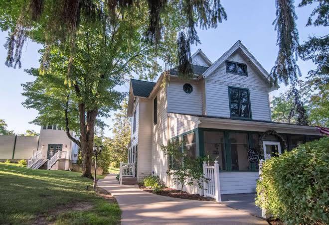 The Shore Club Wisconsin Ascend Hotel Collection Image